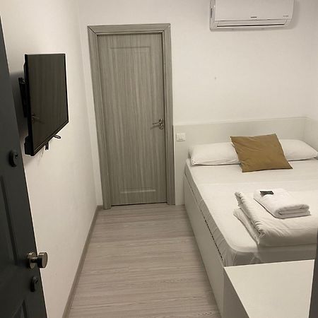 Small Central Bucharest Old Town Studios 외부 사진
